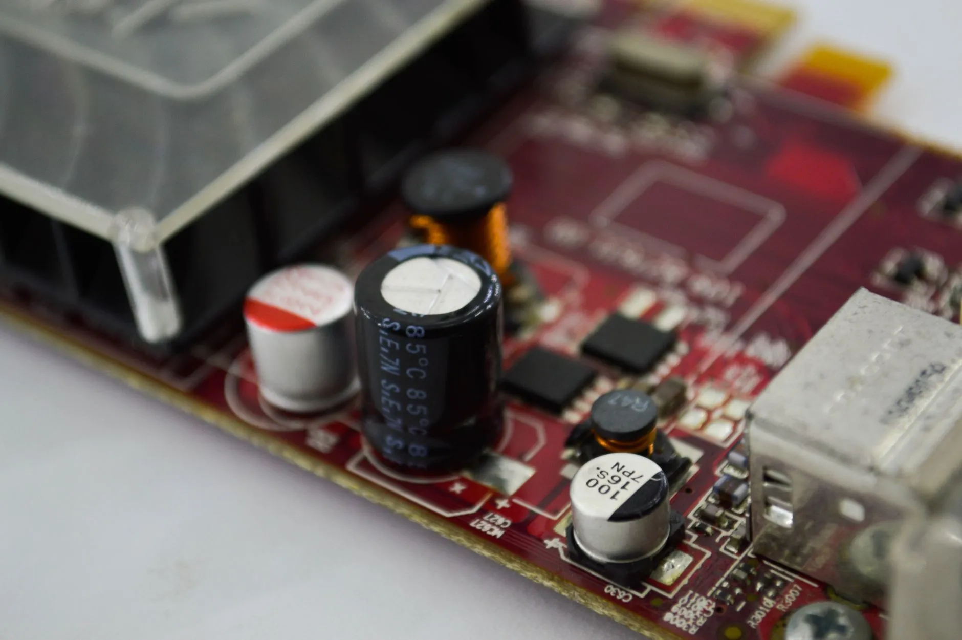 园区5G信号覆盖与光纤接入施工方案设计要点解析